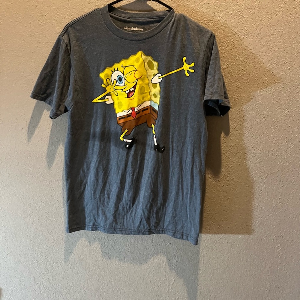 SpongeBob T-shirt size medium
